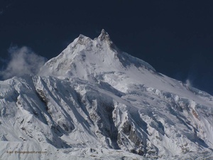 La zone des hautes montagnes himalayennes