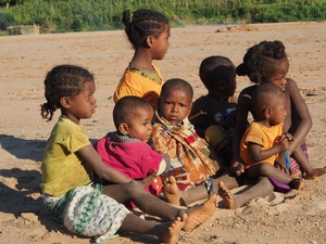 <strong>Lire la suite</strong><br>Madagascar en bref Madagascar en bref