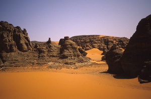 <strong>Lire la suite</strong><br>1987- 1er découverte de la Tadrat 1987- 1er découverte de la Tadrat