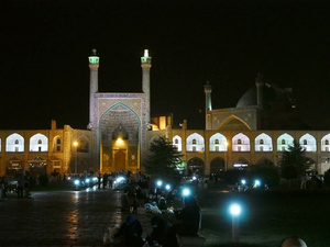 <strong>Lire la suite</strong><br>Impressions de voyage en Iran en 2016 Impressions de voyage en Iran en 2016