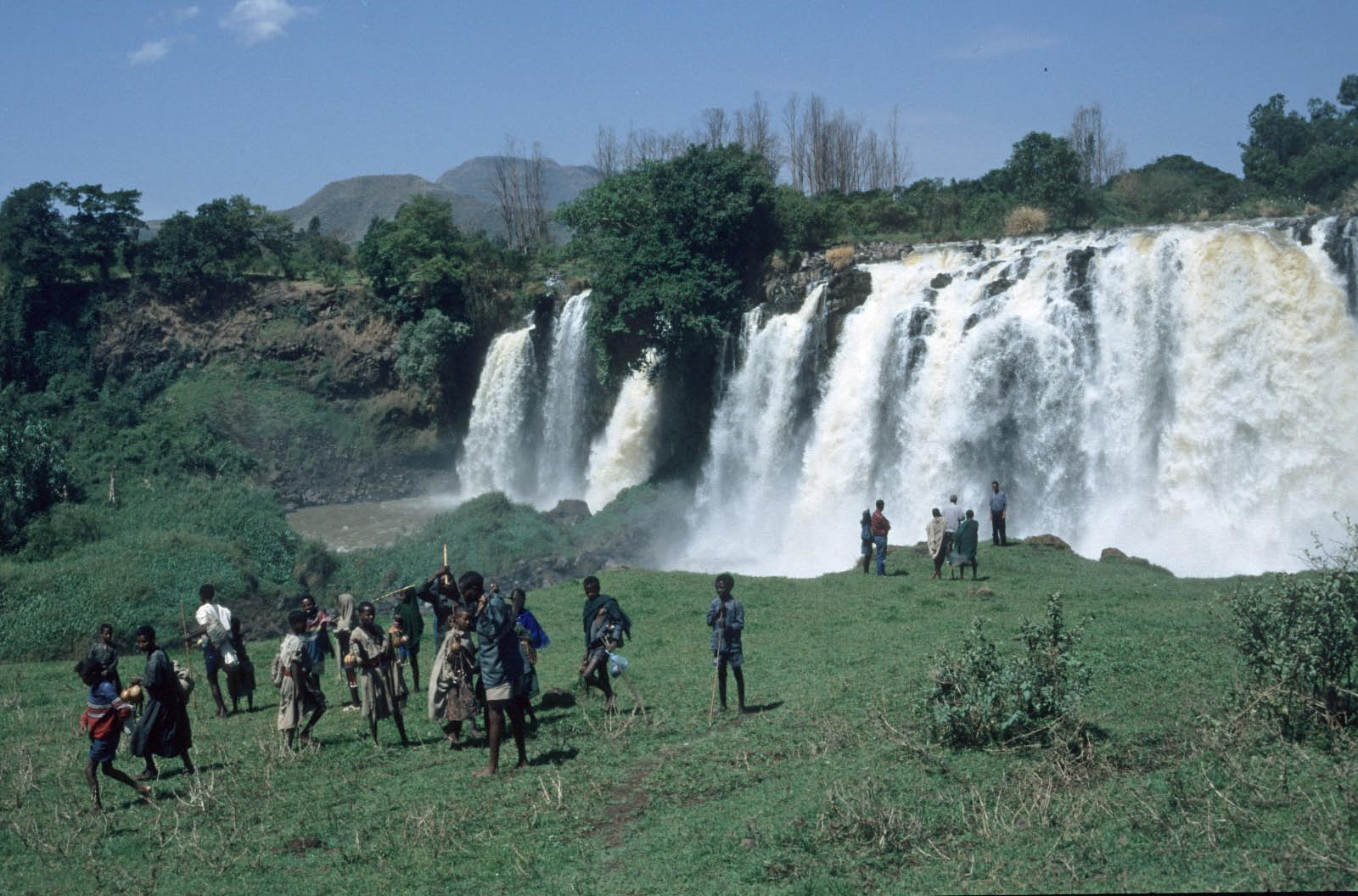 Chutes du Nil bleu