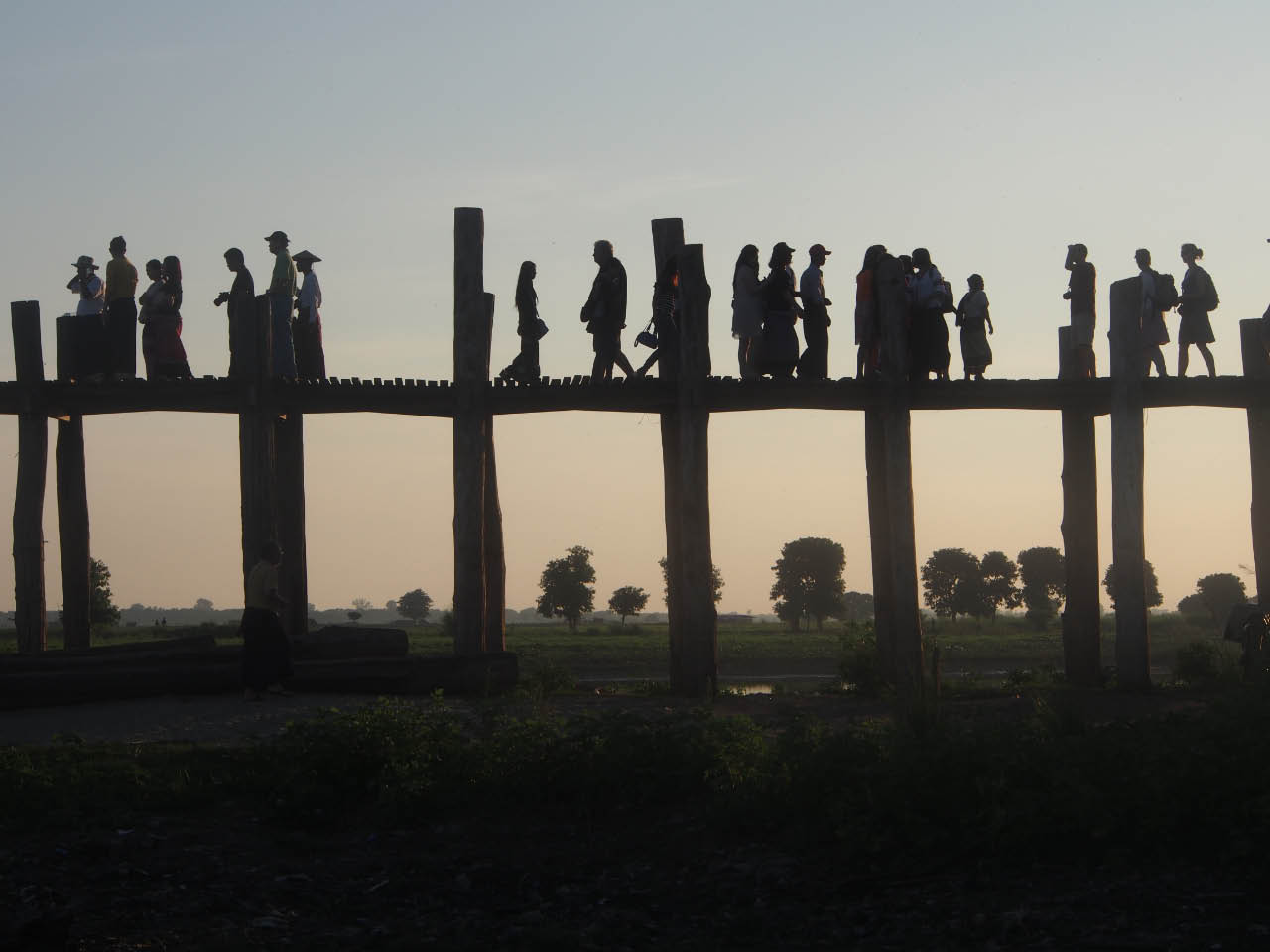 pont U Bein vieux de 200 ans à Mandalay