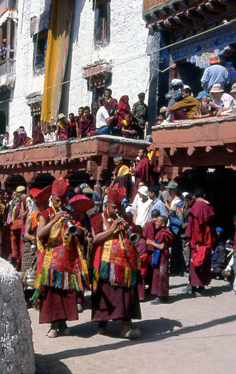 Ouverture du festival de Hemis