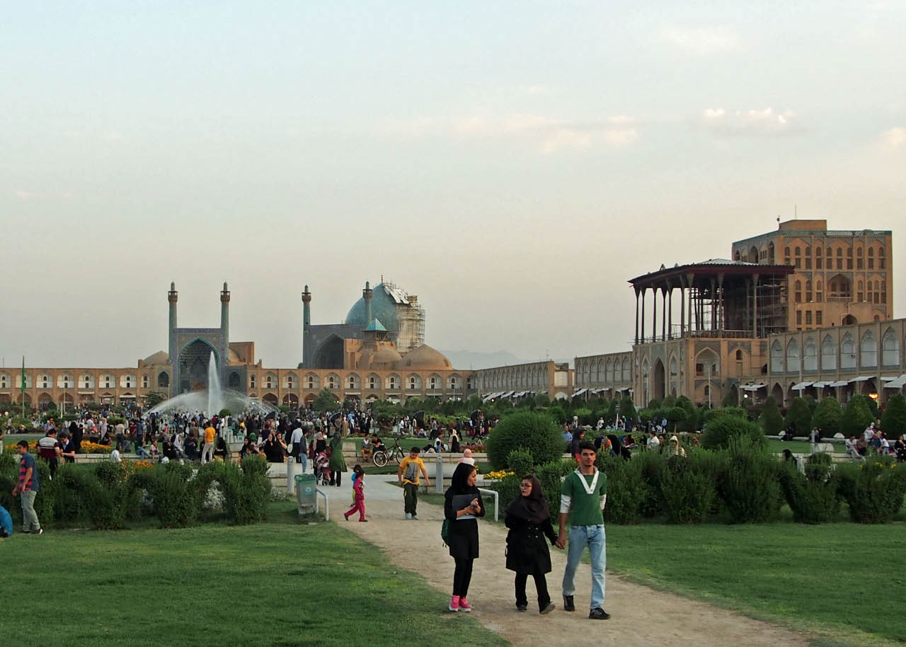 Ispahan place des Imams en soirée