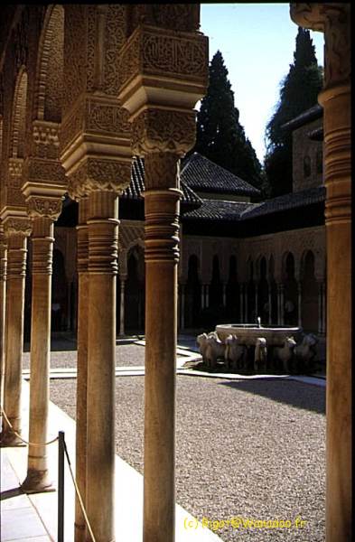 Palais Nasrides - Alhambra de Grenade