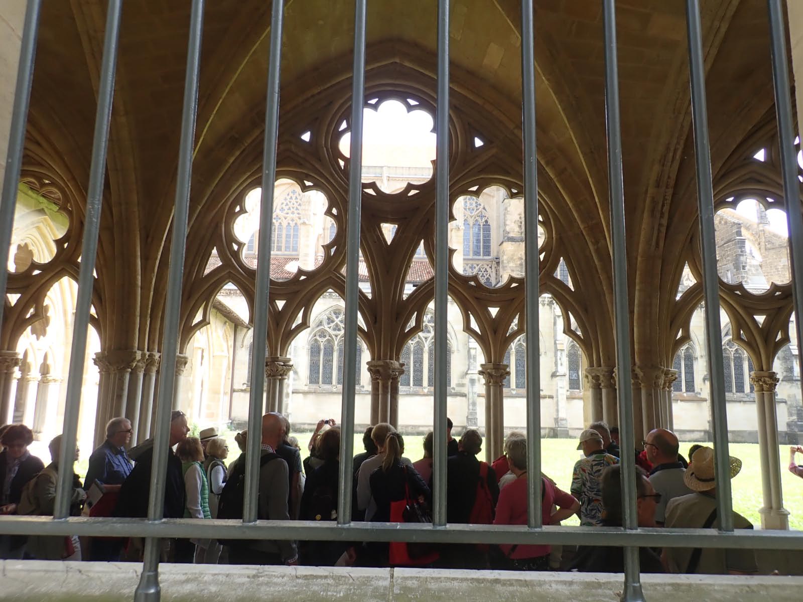 cloître de la cathédrale de Bayonne