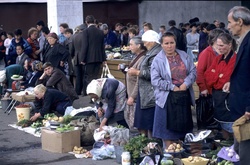 <strong>Lire la suite</strong><br>Peuples slaves Peuples slaves