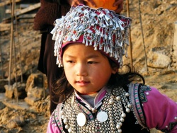 <strong>Lire la suite</strong><br>Akha en photos Akha en photos