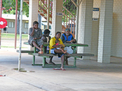 <strong>Lire la suite</strong><br>Aborigènes australiens Aborigènes australiens