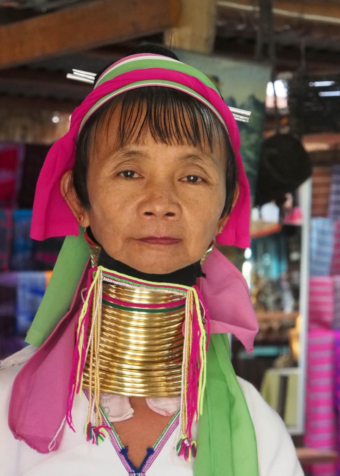 Padaung au lac Inle