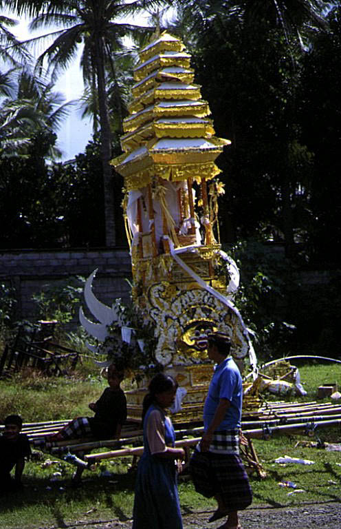 bali cremation 