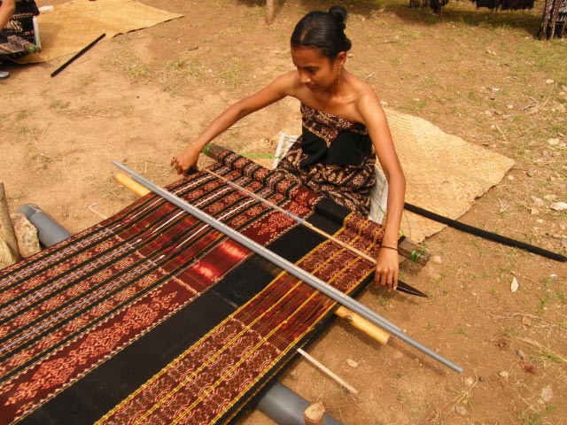 ikat tissage-1