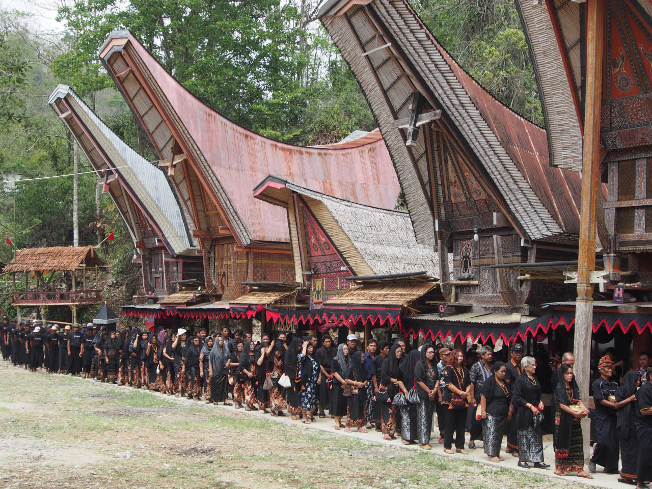 procession a des funérailles Toraja