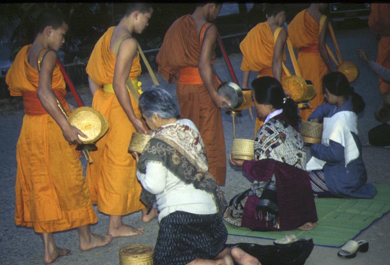 Moine du Laos ( Luang Prabang)